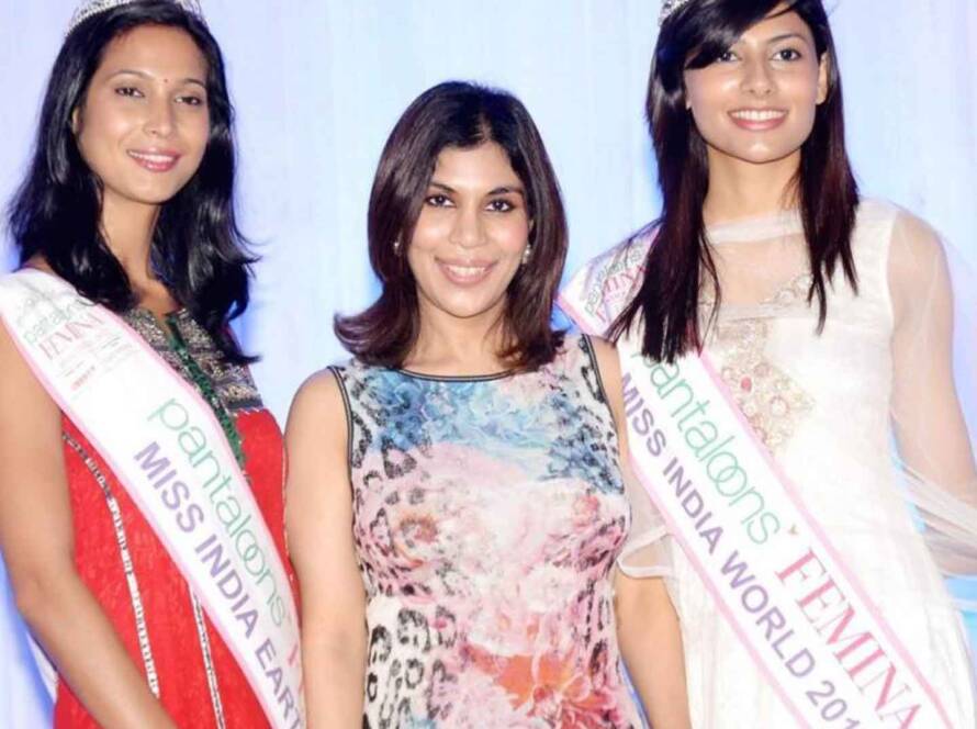 Namita Jain with the winners of Femina Miss India 2012.